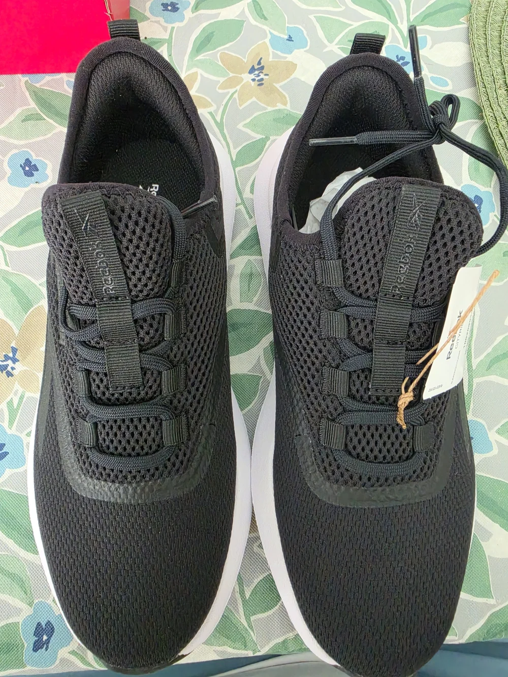 Reebok Cityride Women’s Running Shoes Black/White Size 7 – Brand New